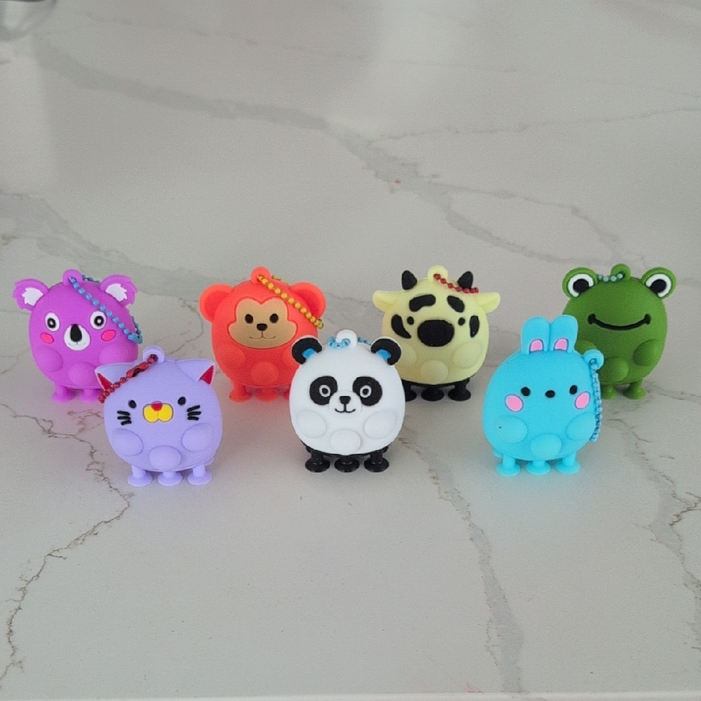 Cute Animal Keychain Set (8)